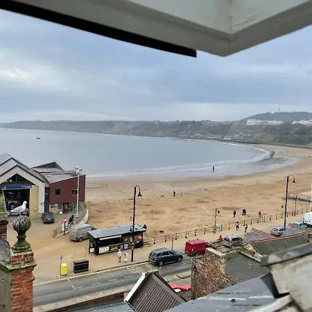 The Stoop, Stunning Sea Views! Scarborough