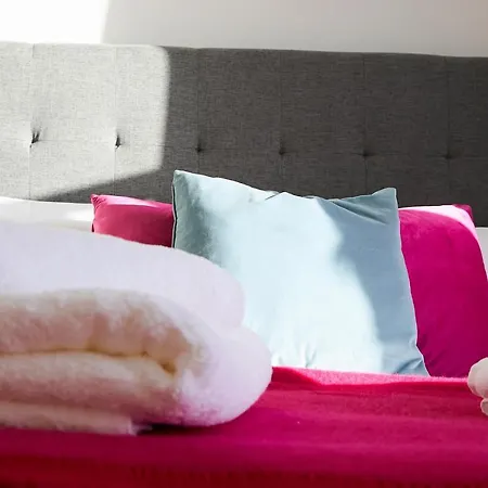 Apartman The Stoop, Stunning Sea Views!